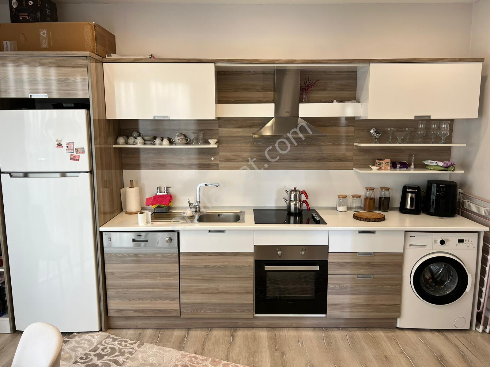 Pegaas'tan N5 Suites'te E5'e Ve Metrobüse Yakın 1+1 Eşyalı Daire - Görsel 4