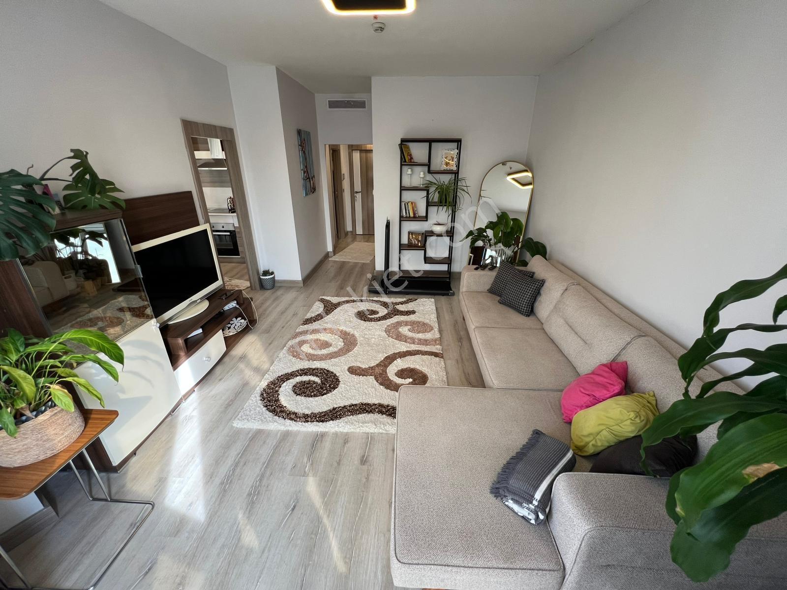 Pegaas'tan N5 Suites'te E5'e Ve Metrobüse Yakın 1+1 Eşyalı Daire - Görsel 10