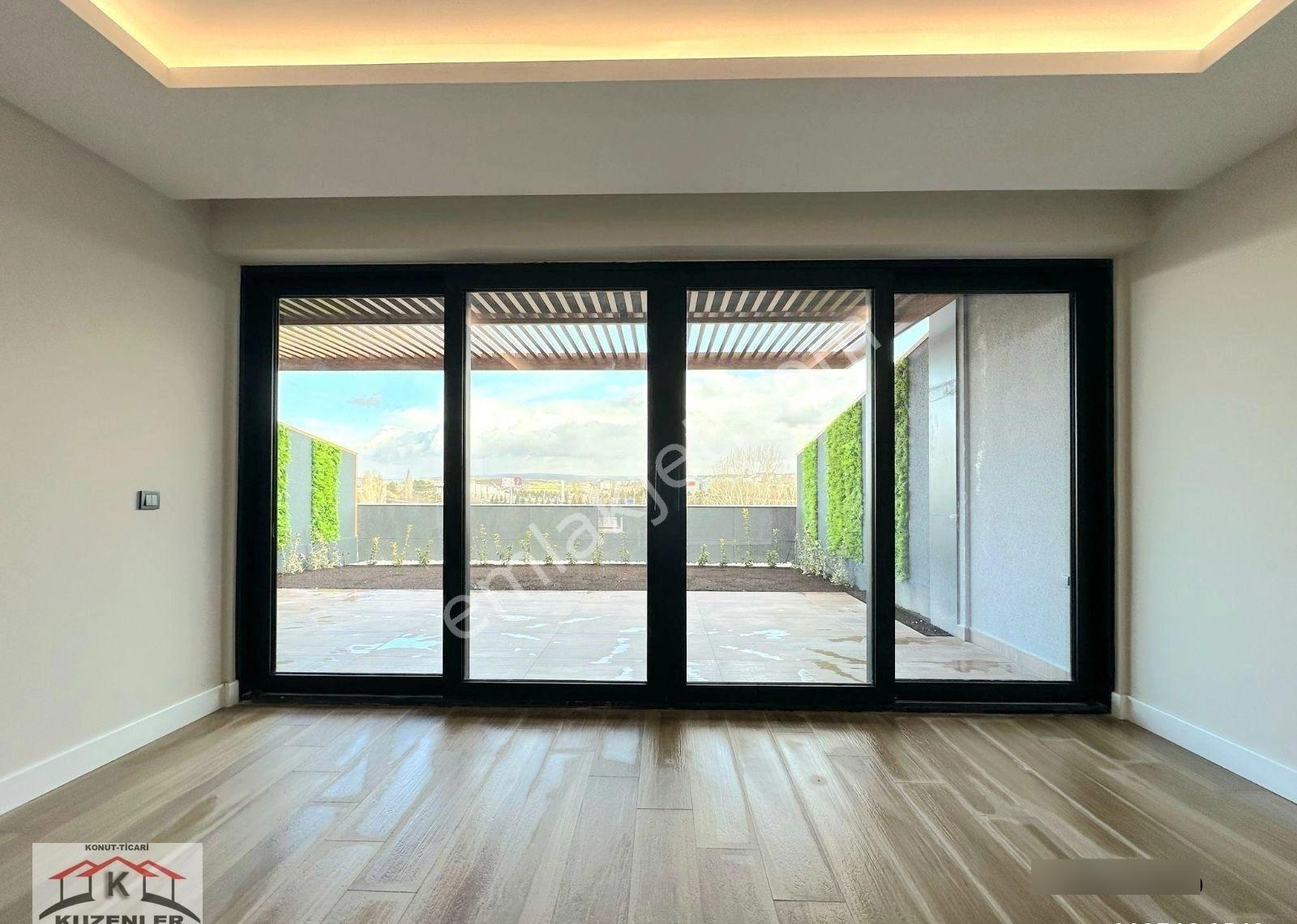 Kuzenler Emlak'tan 7/24 Güvenlik K.otoparklı Sitede 5+1 Villa - Görsel 19