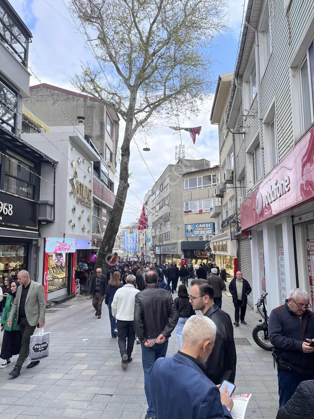 Kurumsal Kiracılı Yeniçarşı İsmetpaşa Cad Dükkan - Görsel 6