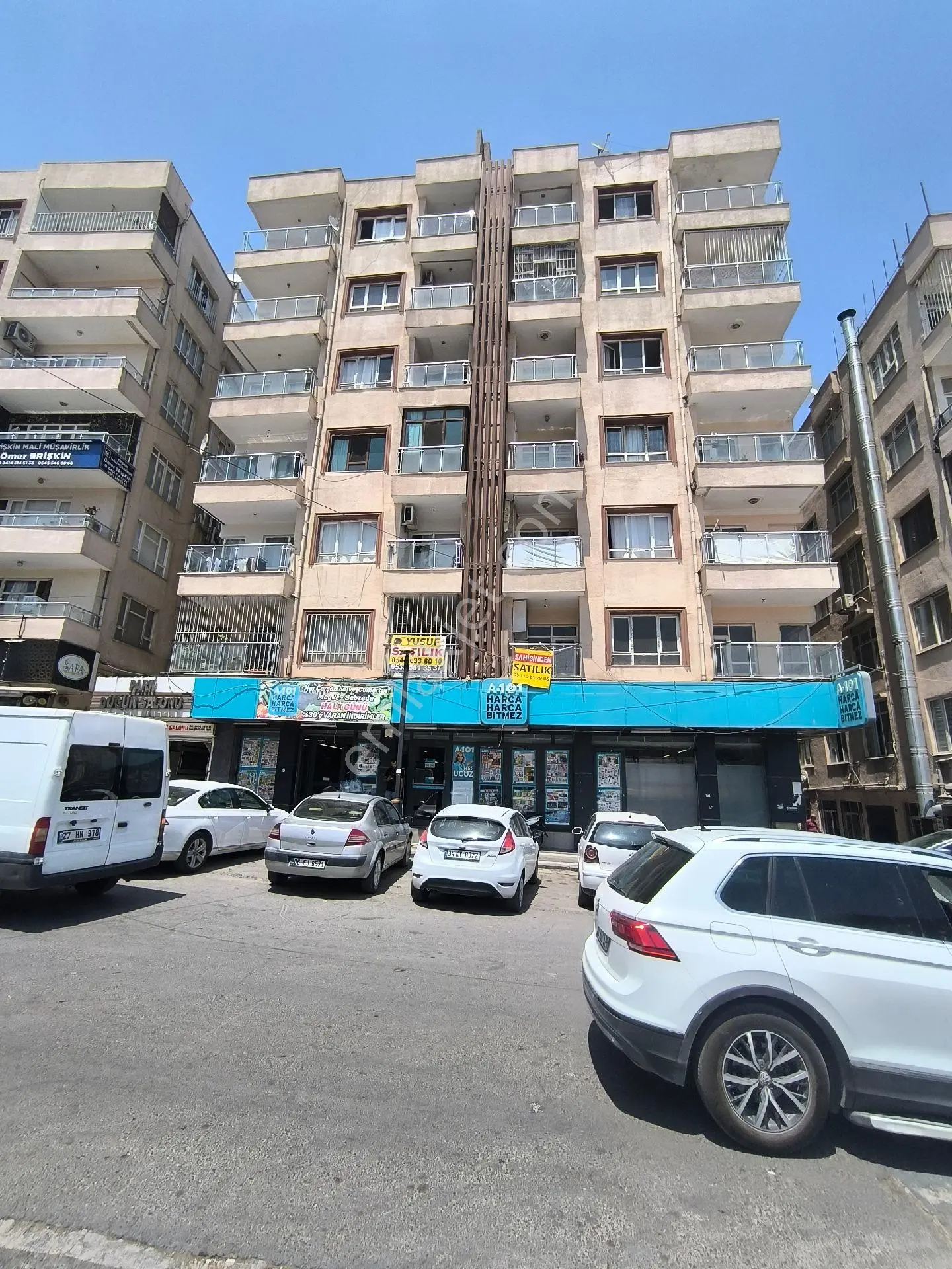 Bahçelievler De Satılık 1 Kat Ofis