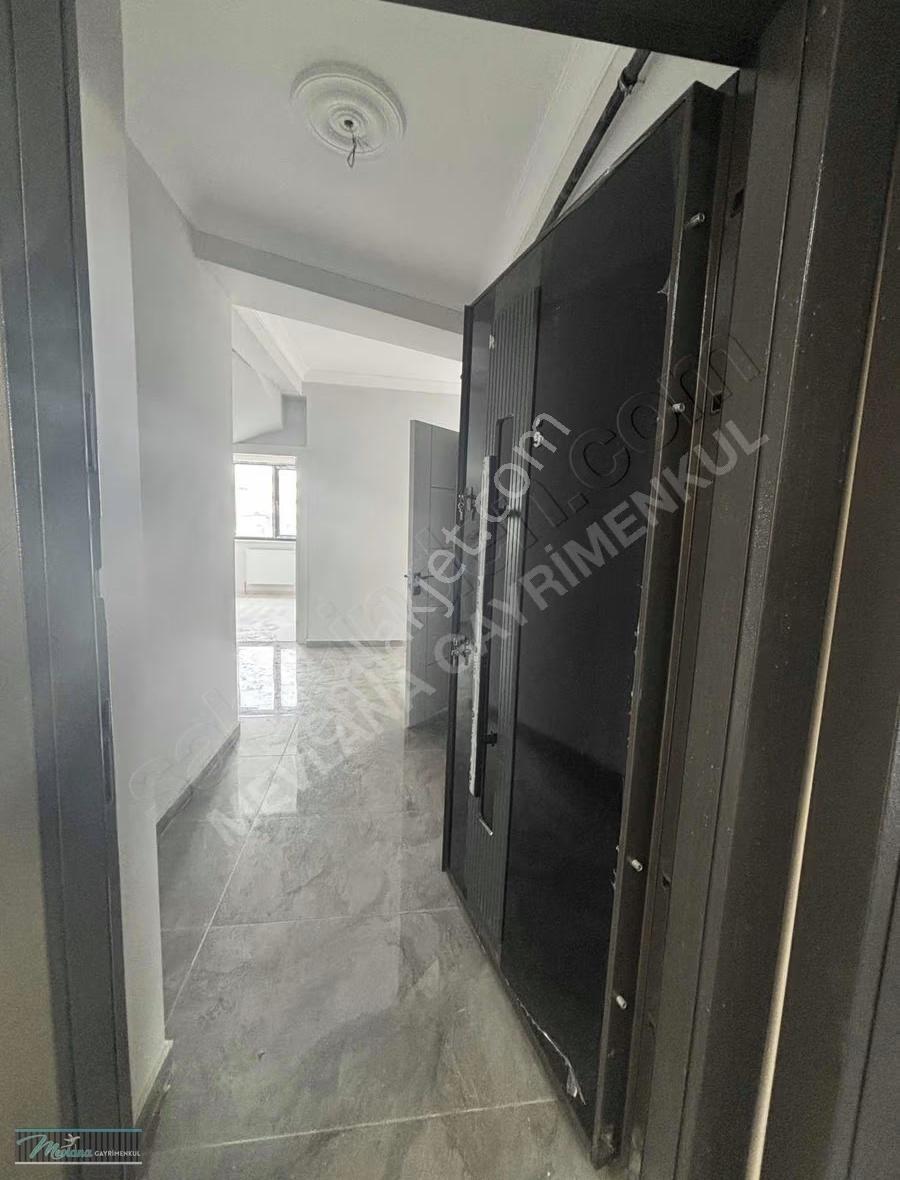 Çayırova Özgürlük Mah. Satılık Lüks 3+1 Dubleks Daire - Görsel 13