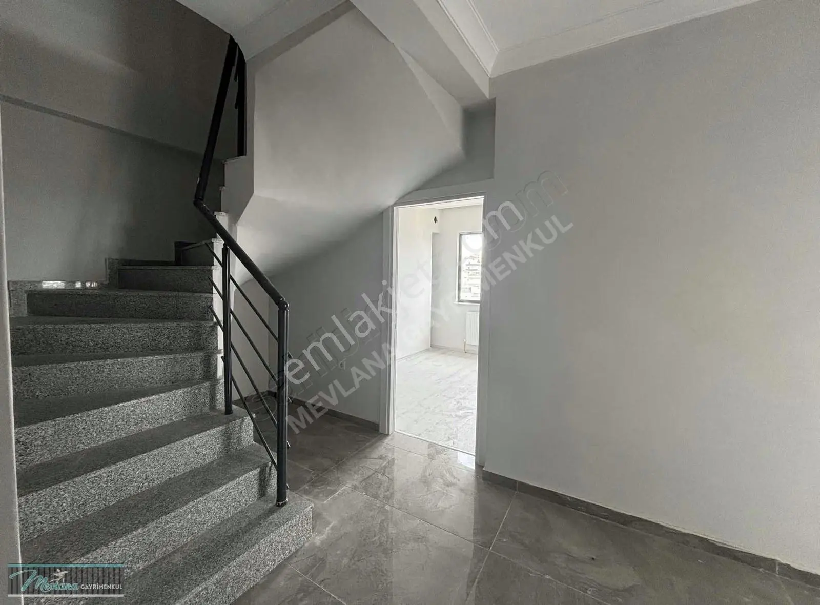 Çayırova Özgürlük Mah. Satılık Lüks 3+1 Dubleks Daire