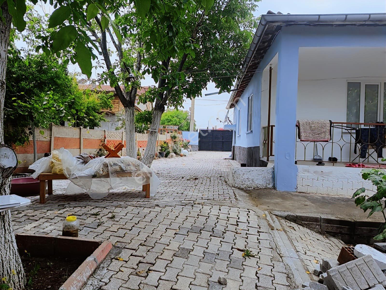 Yurtbaşı Merkezde Satılık Bahçeli Ev - Görsel 27
