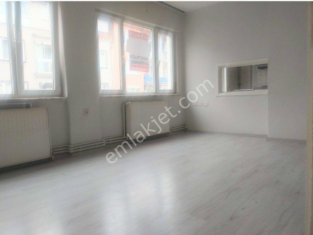 Yıldırım İncirli Cadde Üzeri 3+1.90m.3.kat.kombili.daire - Görsel 9