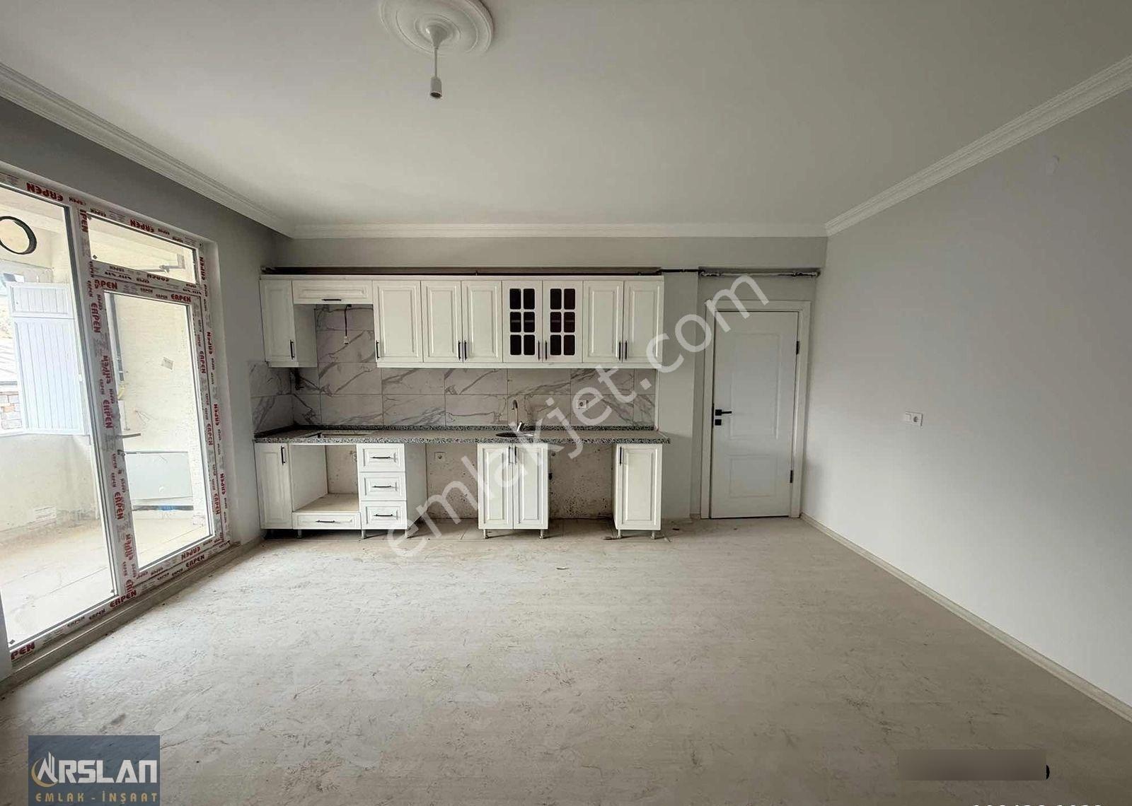 İnegöl Cerrah Mahallesı'nde Kıralık 2 + 1 ,120 Metre² Daıre