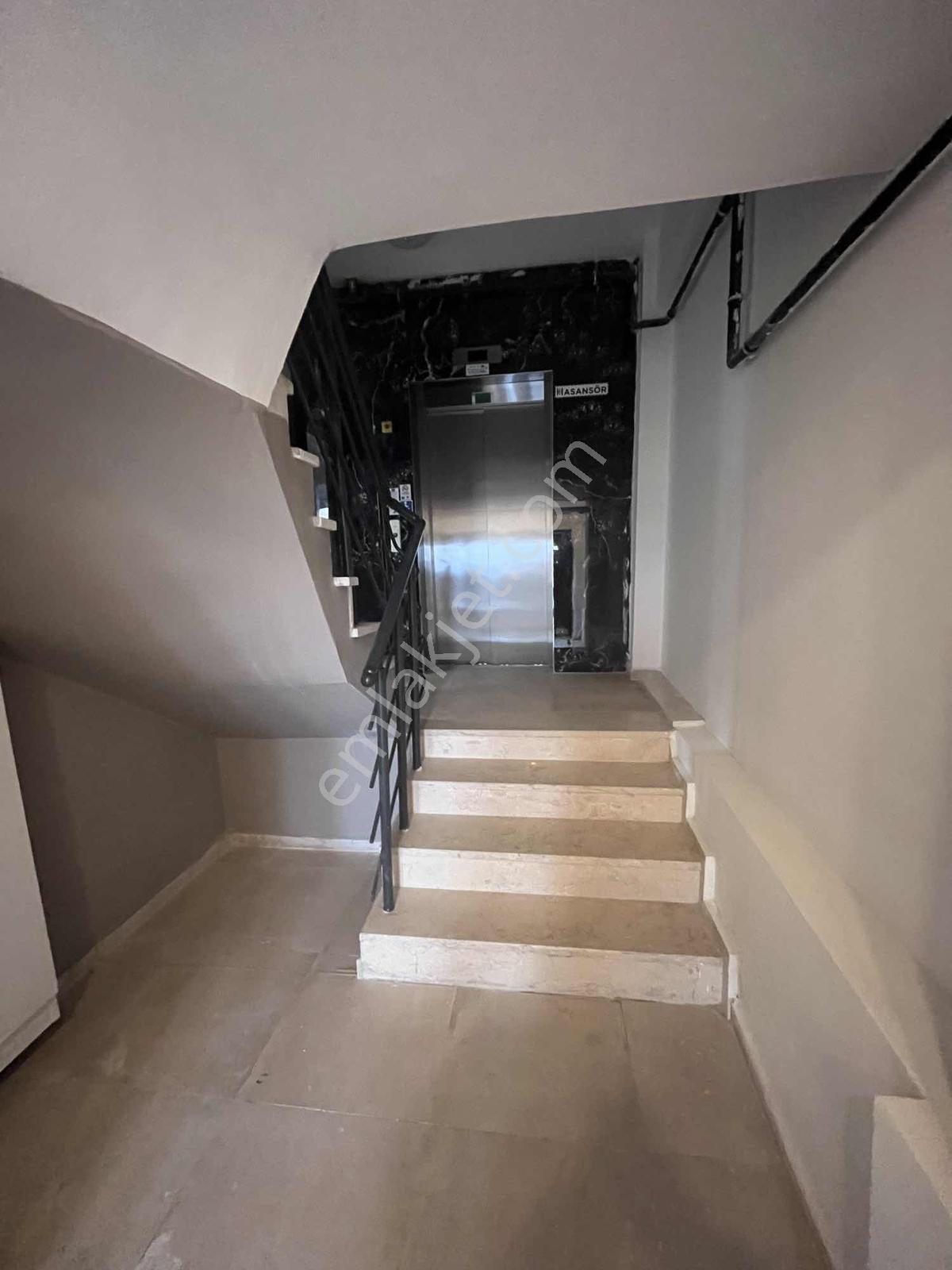 Bölgenin En Prestijli Binası Aksem Four Diamond Bahçe Kullanımlı - Görsel 8