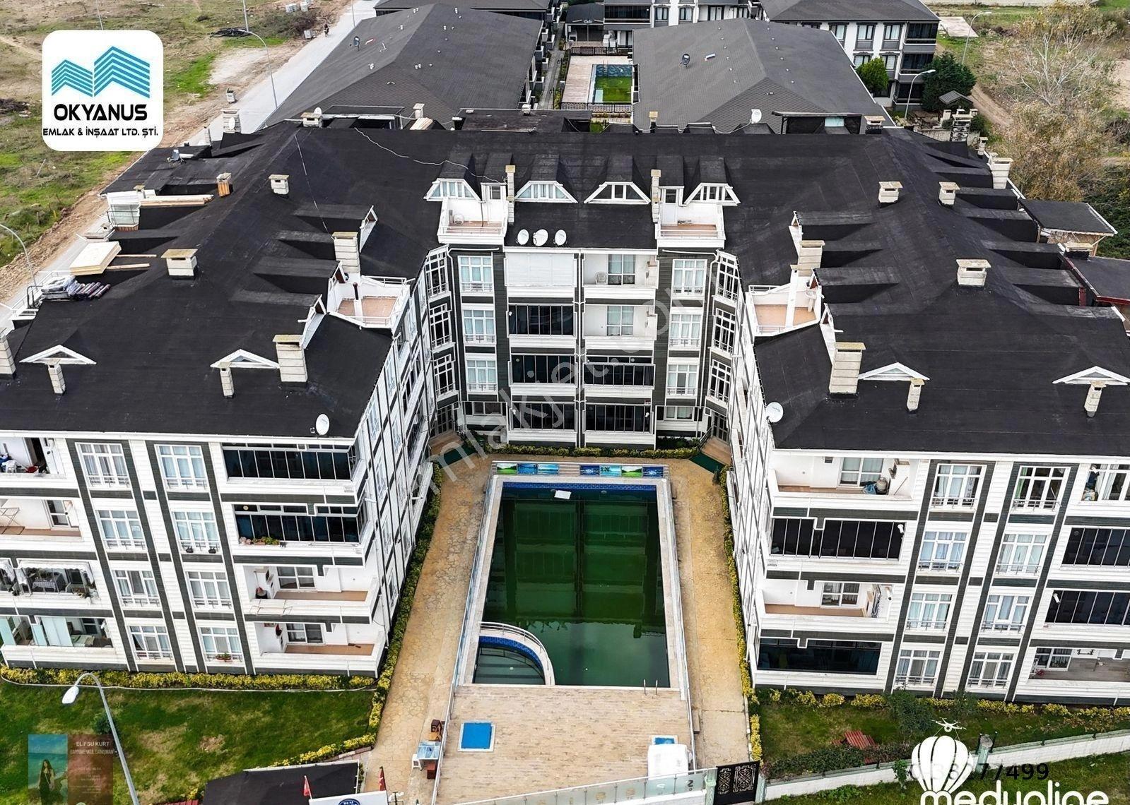 Sakarya Karasu Da Yalı Mah De Havuzlu Satılık Ara Kat 2+1 Daire
