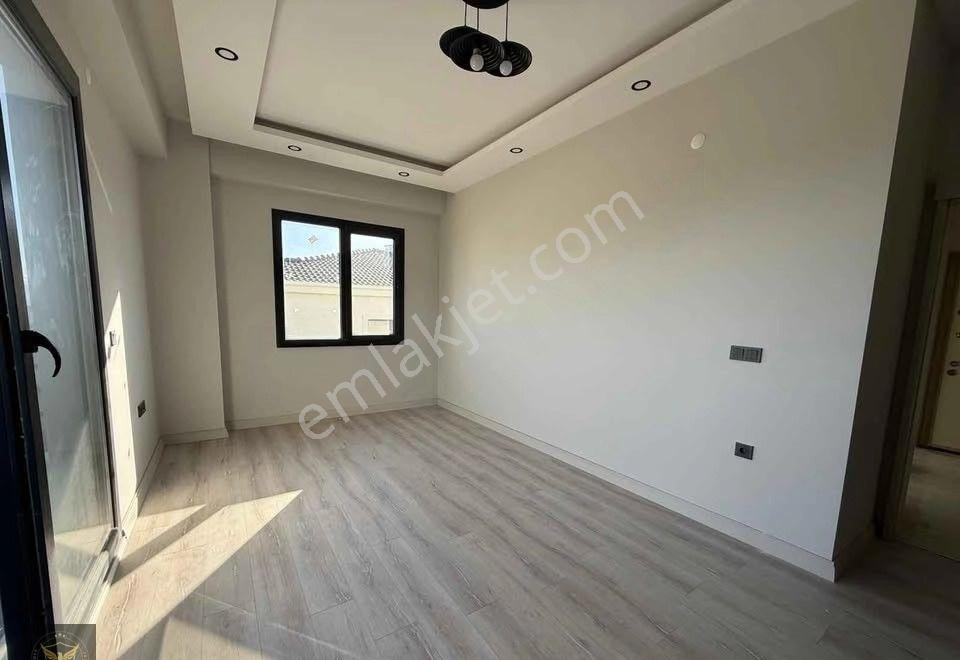 Metrobüse Komşu Esenyurt Güzelyurt Mah 2+1 Fırsat Daire - Görsel 2