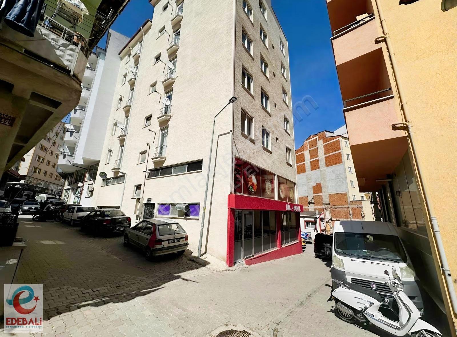 1+1 Satılık 2 Adet Daire Çarşı Merkezde Muhteşem Konumda - Görsel 5