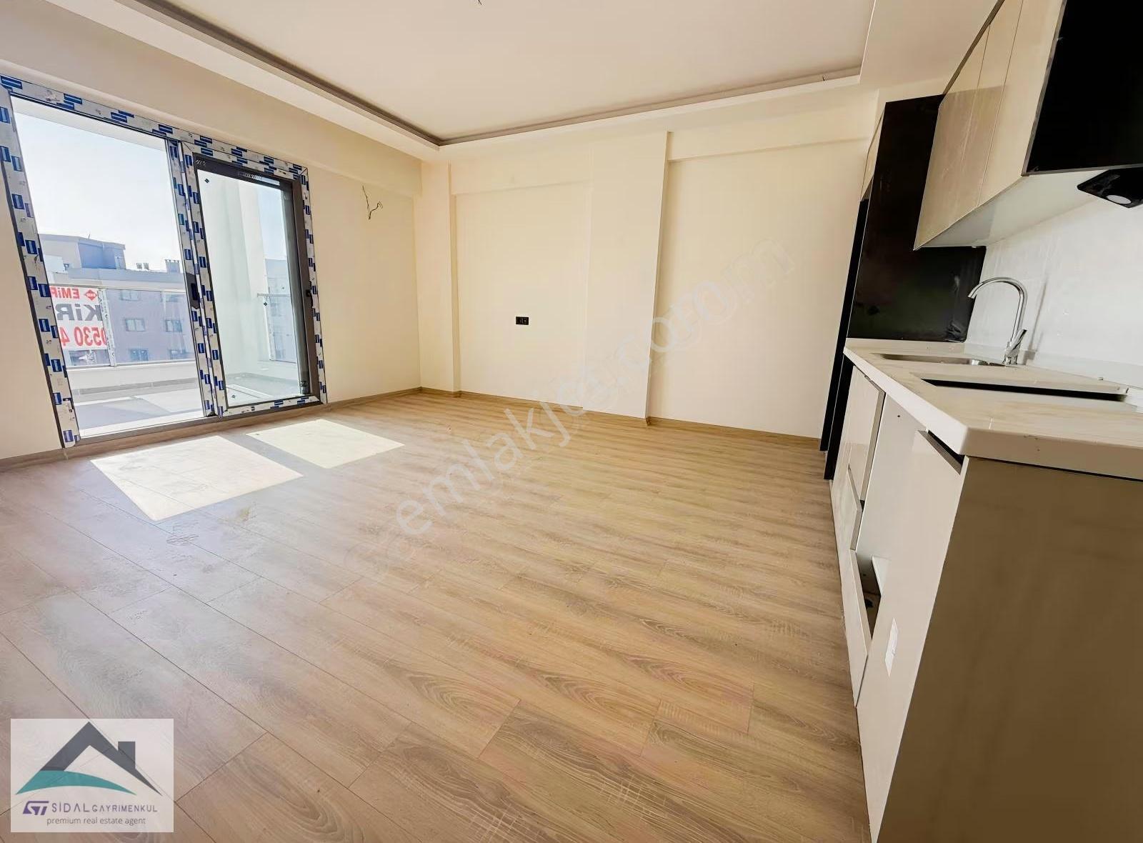 Karaalide Havuzlu Sitede Satılık Sıfır 1+1 Ara Kat Daire - Görsel 6