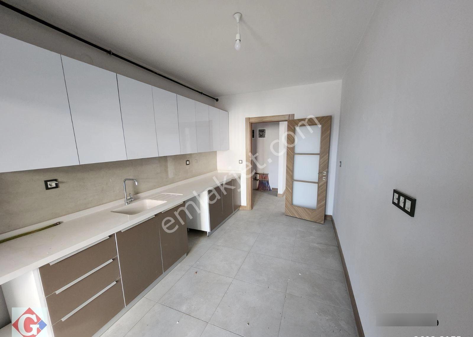 Görgün'den Güzelyalı Göl Toki'de 3+1 160m2 Gkb Sıfır Daire - Görsel 19