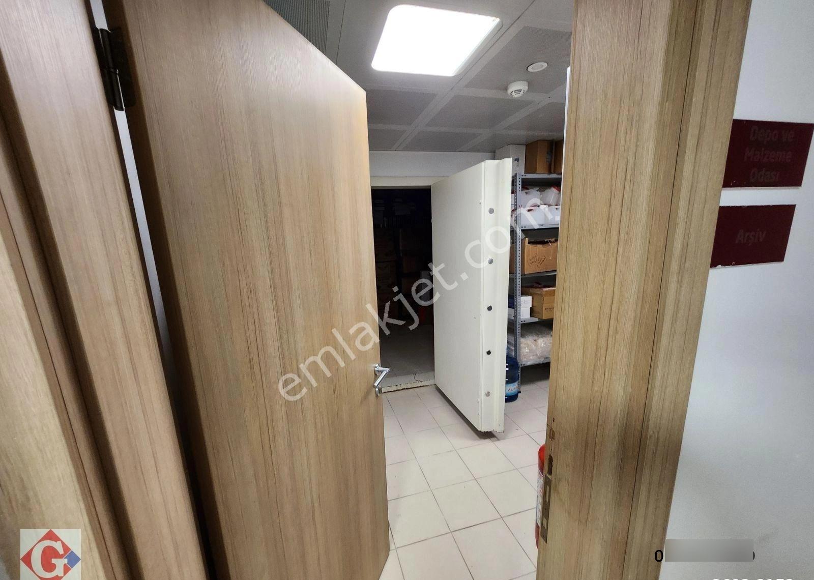 Görgün'den Stadyum Cad. 200m2 Zemin 200m2 Bodrum Satılık Dükkan - Görsel 4
