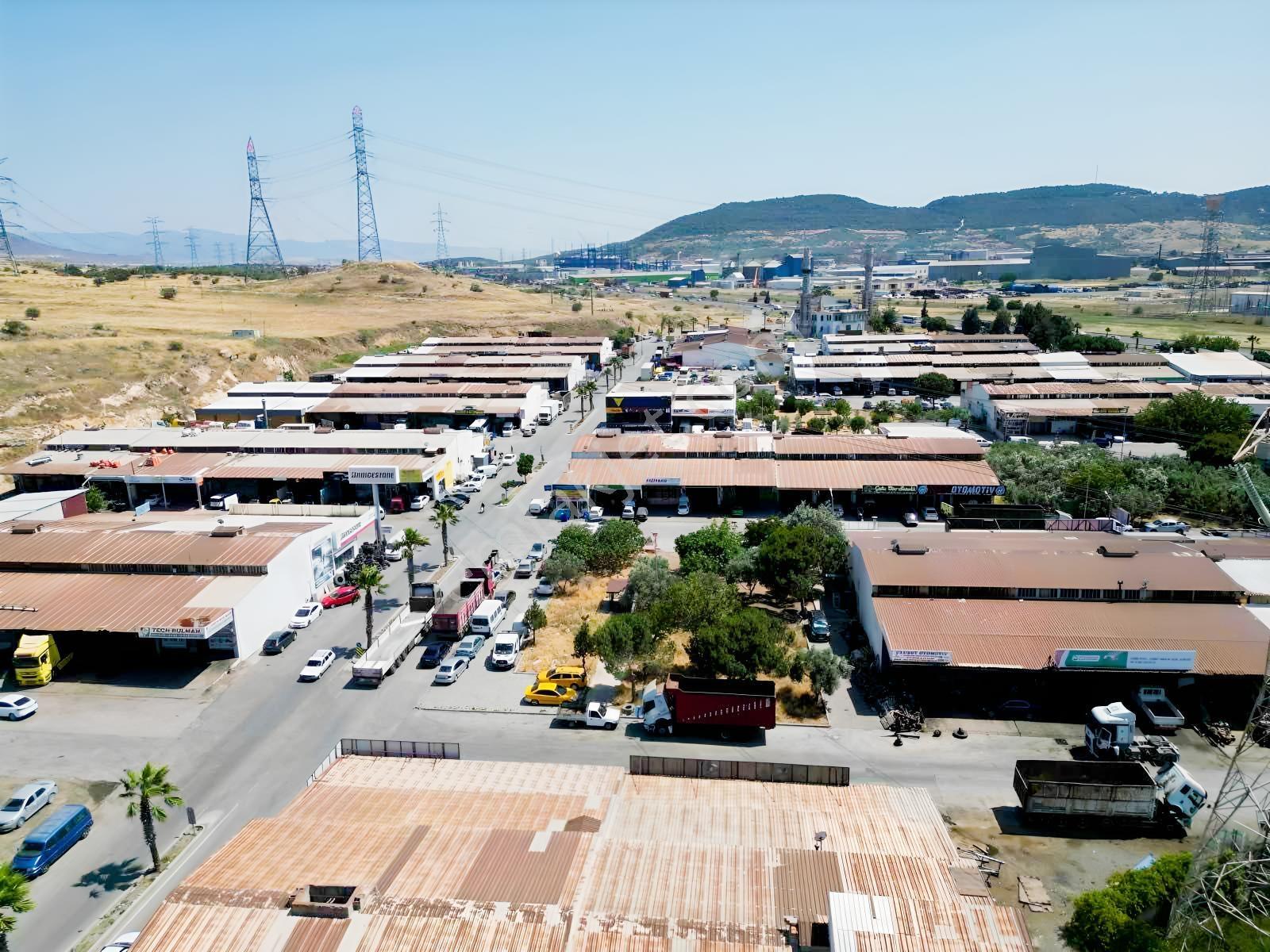 Aliağa Atasaniyede Satılık Dükkan Mağaza 870 Mt Kullanıma Hazır - Görsel 24