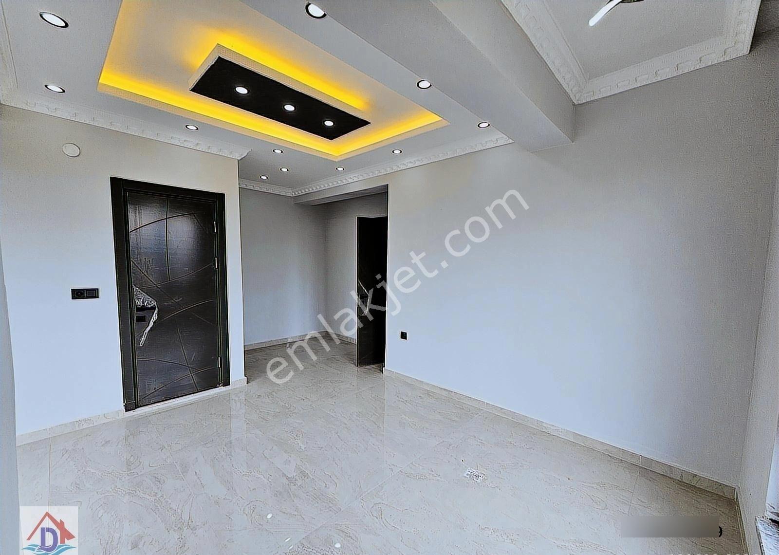 Deniz'den 4+1 Geniş Bahçeli, Denize Yakın Satılık Villa - Görsel 11