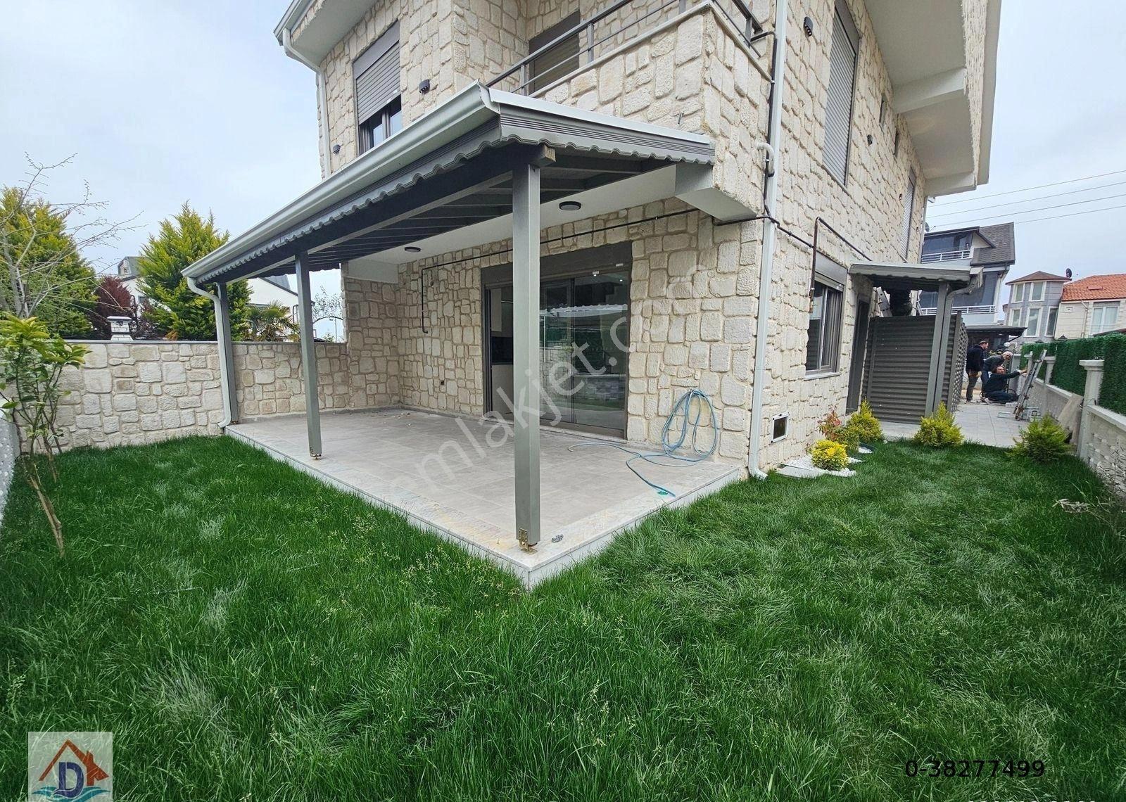 Denize 50 Mt. Mesafede 4+1,bahçeli Yerden Isıtmalı Satılık Villa - Görsel 14