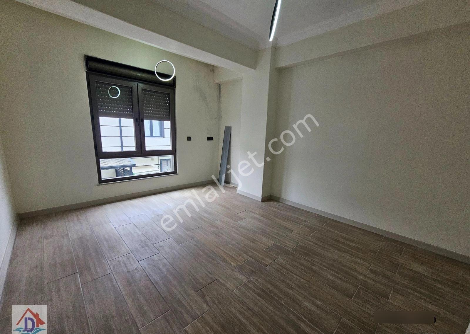 Denize 50 Mt. Mesafede 4+1,bahçeli Yerden Isıtmalı Satılık Villa - Görsel 30