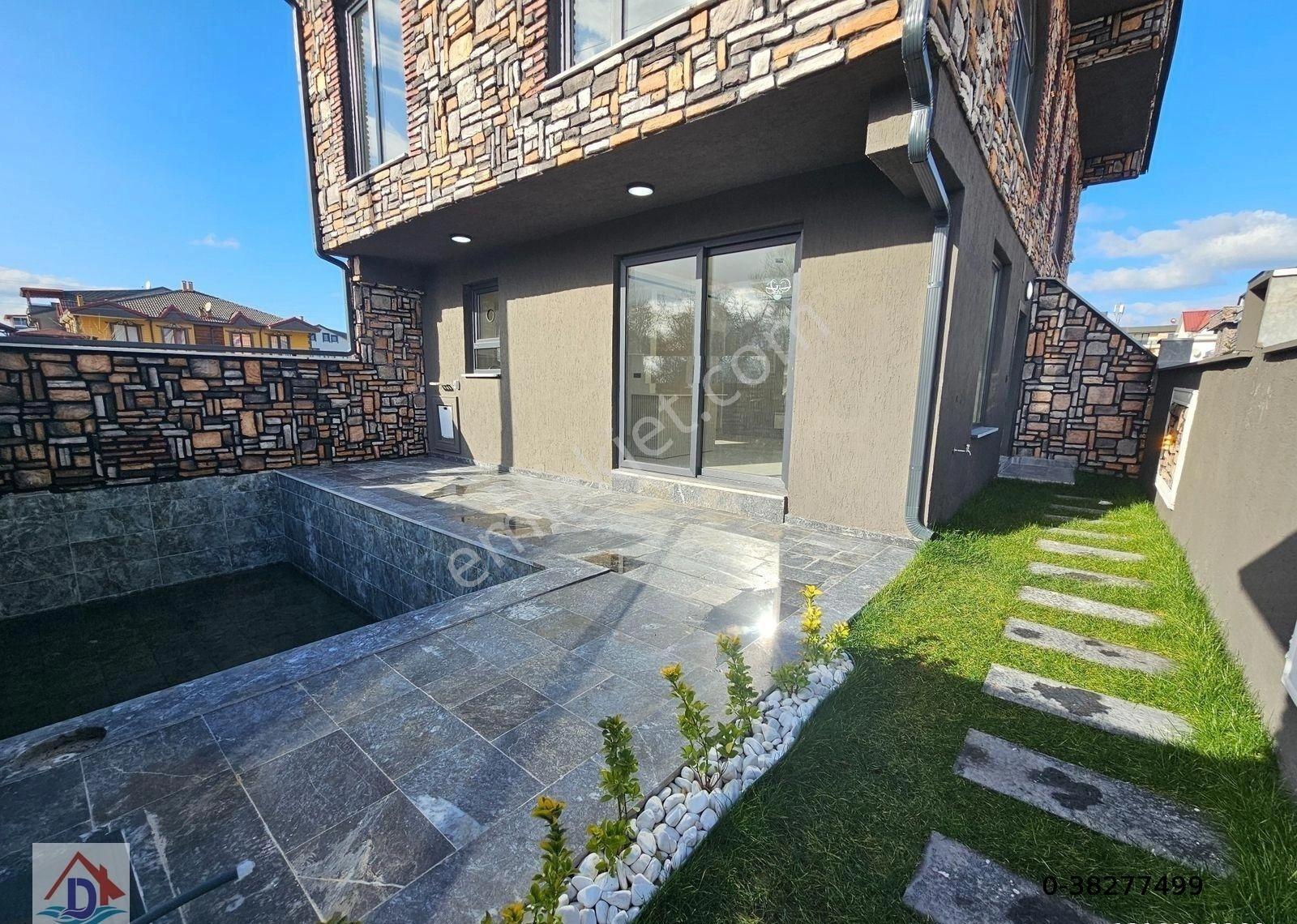 Deniz'den 4+1 Merkezi Konumda , Havuzlu Villa-tanıtım Videolu - Görsel 10