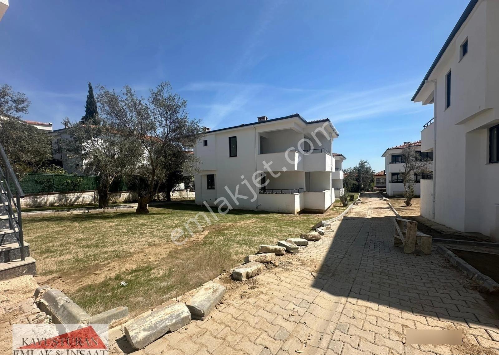Kavuşturan Emlak'tan Güre'de **deniz Manzaralı**4+1 Fırsat Villa - Görsel 24