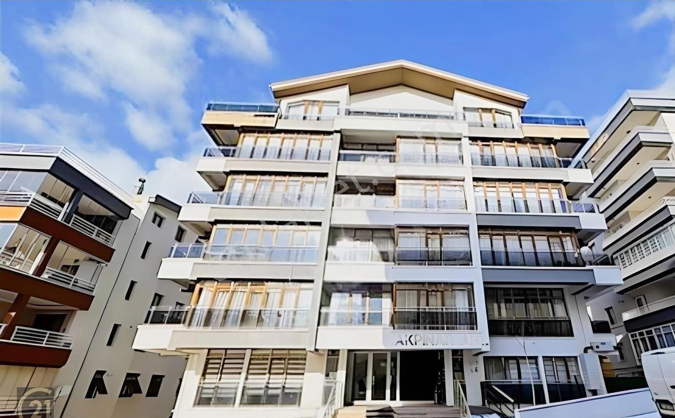 Akpınar Mahallesinde 1+1 Lüks Eşyalı Kiracılı Satılık Daire