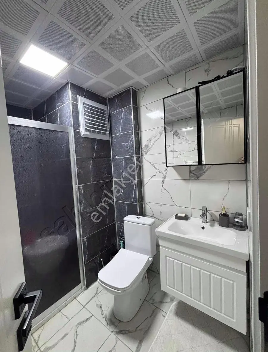 Şehitlik Köşkler Mahallesinde Satılık 2+1 Ultra Lüxs Daire - Görsel 2