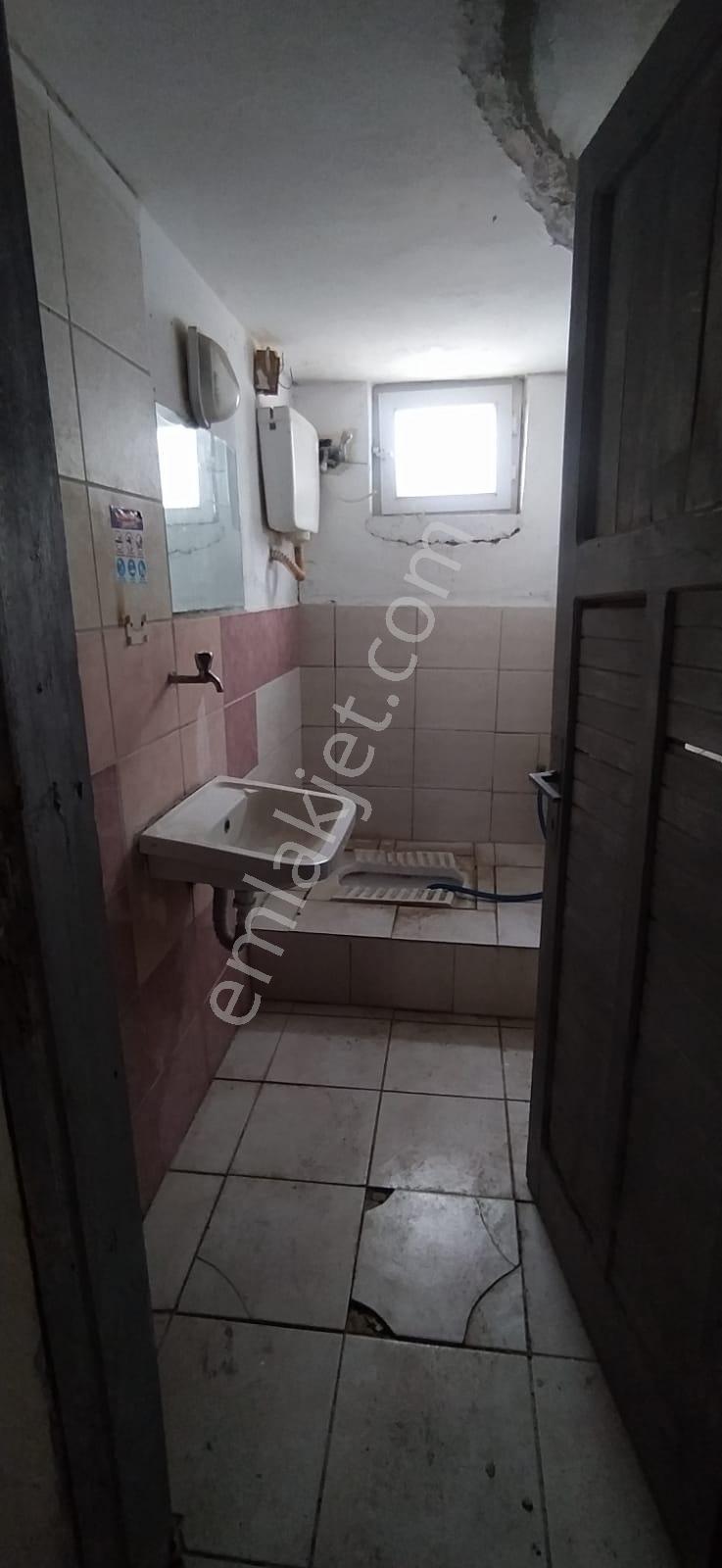 Alanya Çıplaklı'da Çıplaklı Kavşağında Satılık 150 M2 Müstakil Giriş Dükkan - Görsel 9