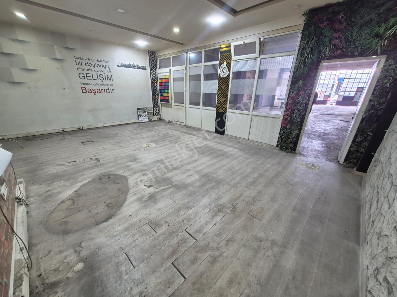 Delux'den 100.yıl Sanayi Sitesinde 400m2 Satılık Dükkan - Görsel 9