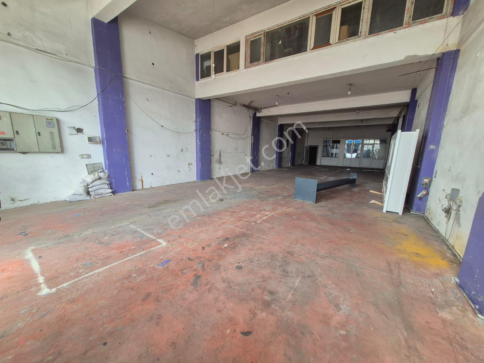 Delux'den 100.yıl Sanayi Sitesinde 400m2 Satılık Dükkan - Görsel 3