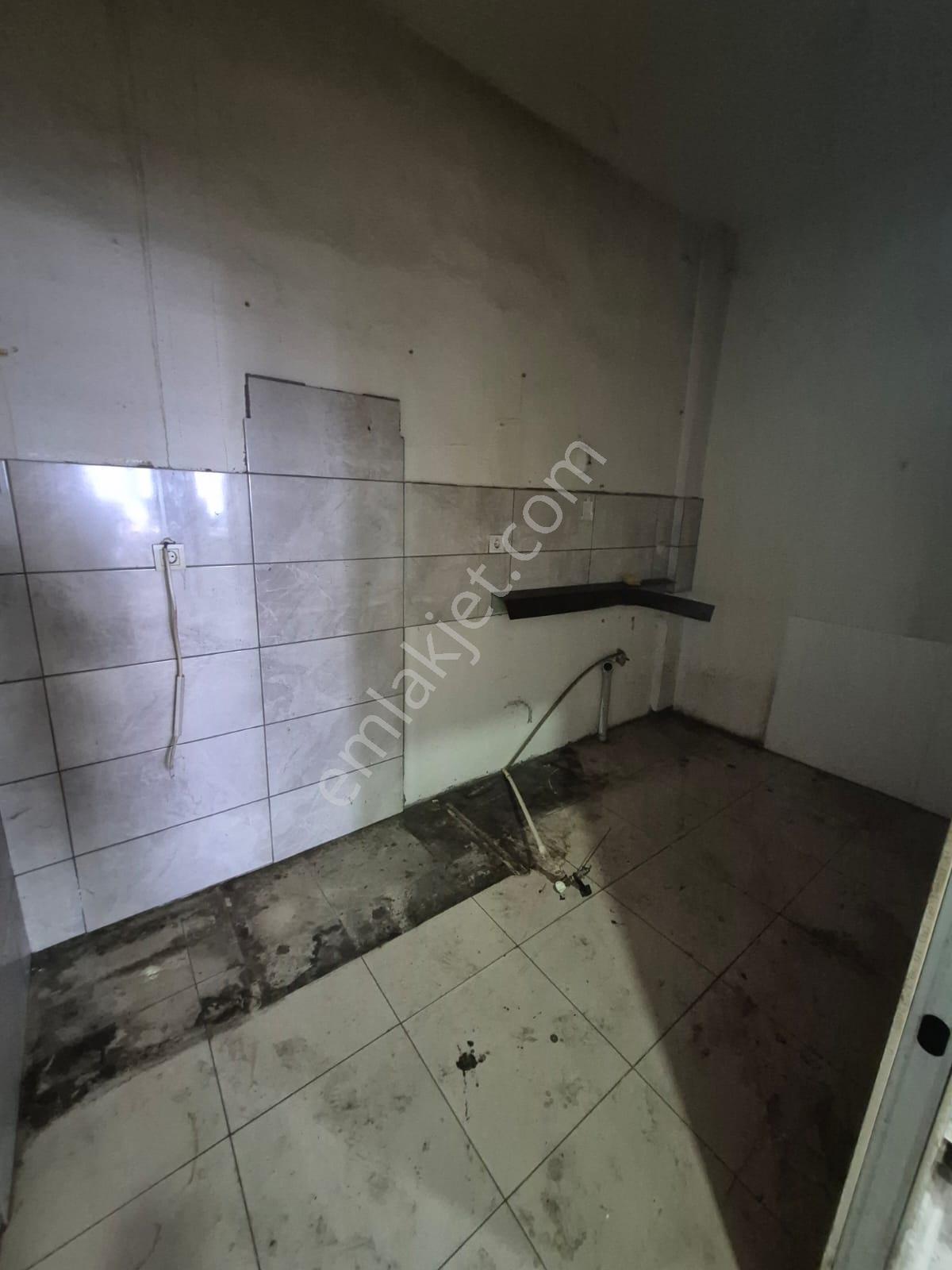 Delux'den 100.yıl Sanayi Sitesinde 400m2 Satılık Dükkan - Görsel 8