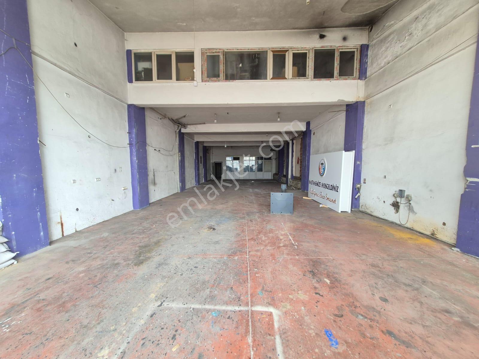 Delux'den 100.yıl Sanayi Sitesinde 400m2 Satılık Dükkan - Görsel 2