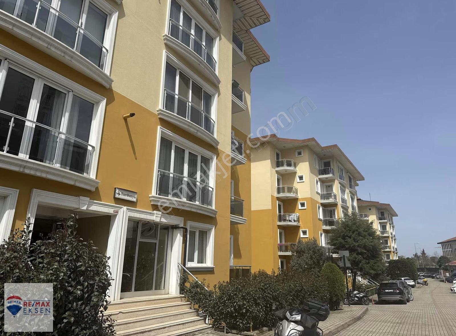 Sancaktepe Ağaoğlu My Village'de Büyük 4+1 Kiralık Daire