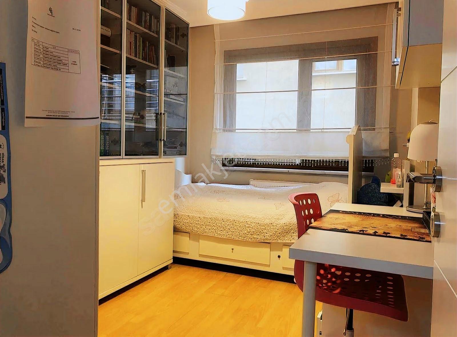 Meclis Mah Metro Durağı Sokağında Emsalsiz Kiralık - Görsel 9