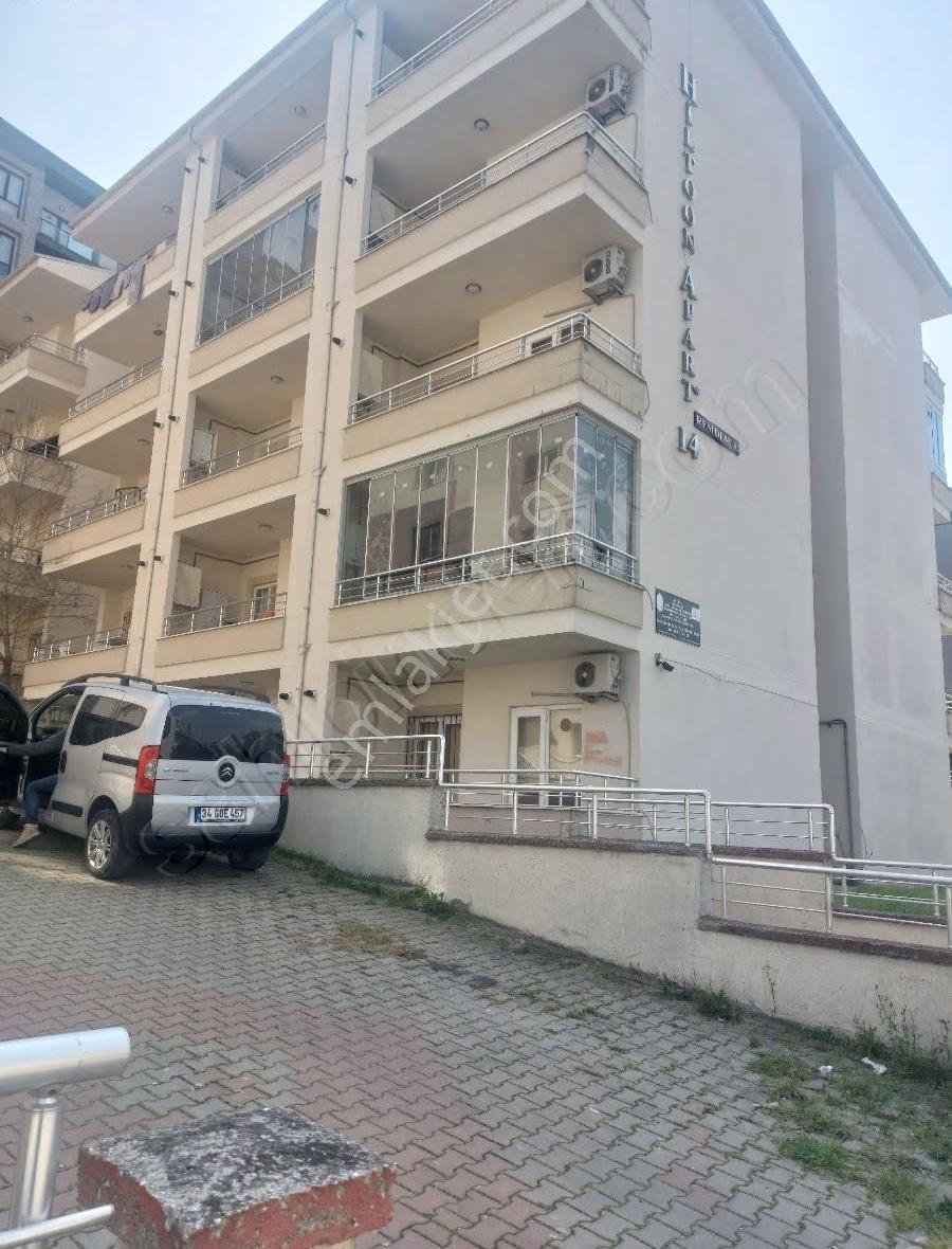 Eşyali Kiralık 1+1 2 Kat Daıre - Görsel 6