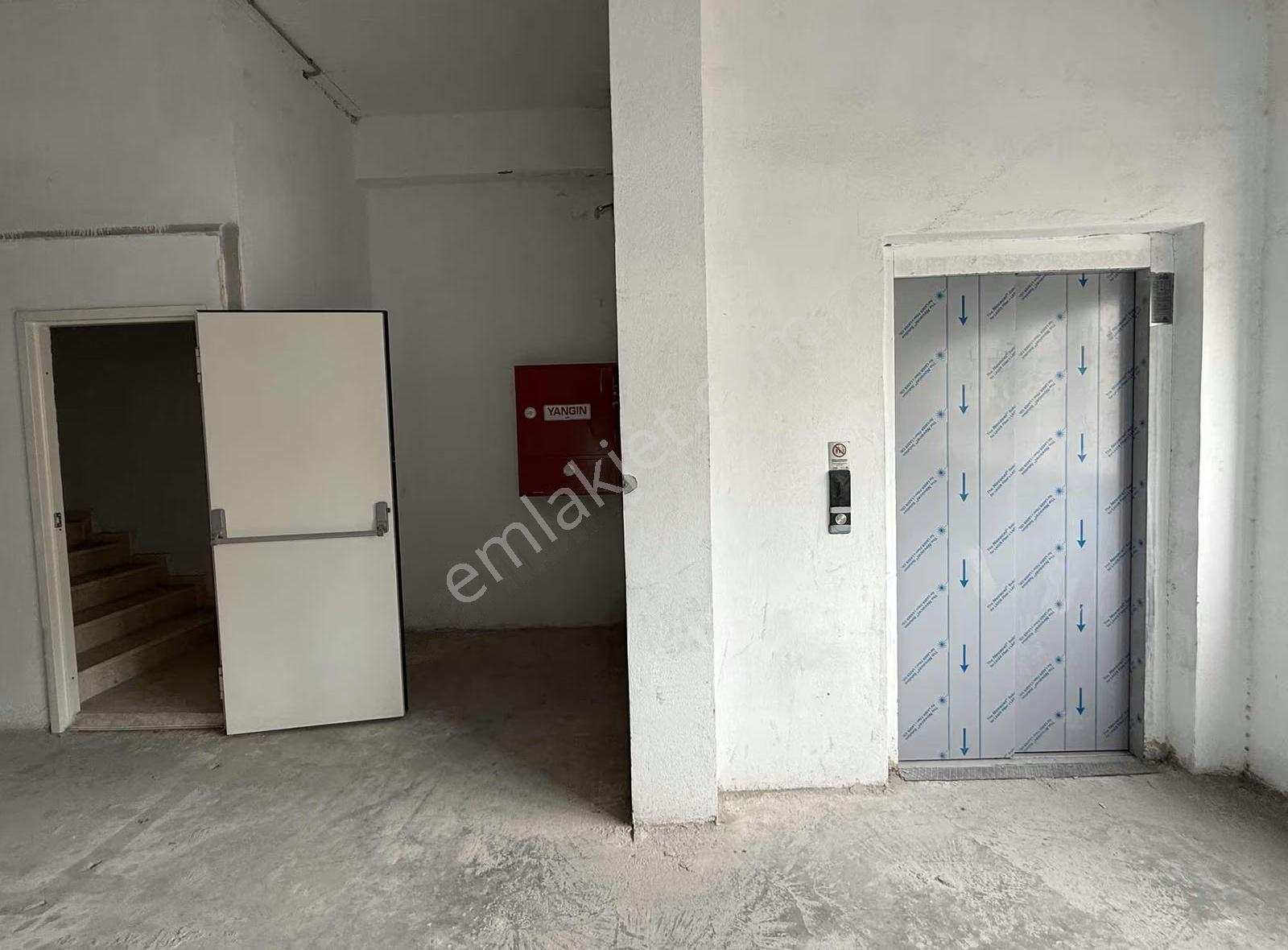 Çevre Sanayi Sitesinde Hafif İmalata Uygun Atölye İmalathane - Görsel 35