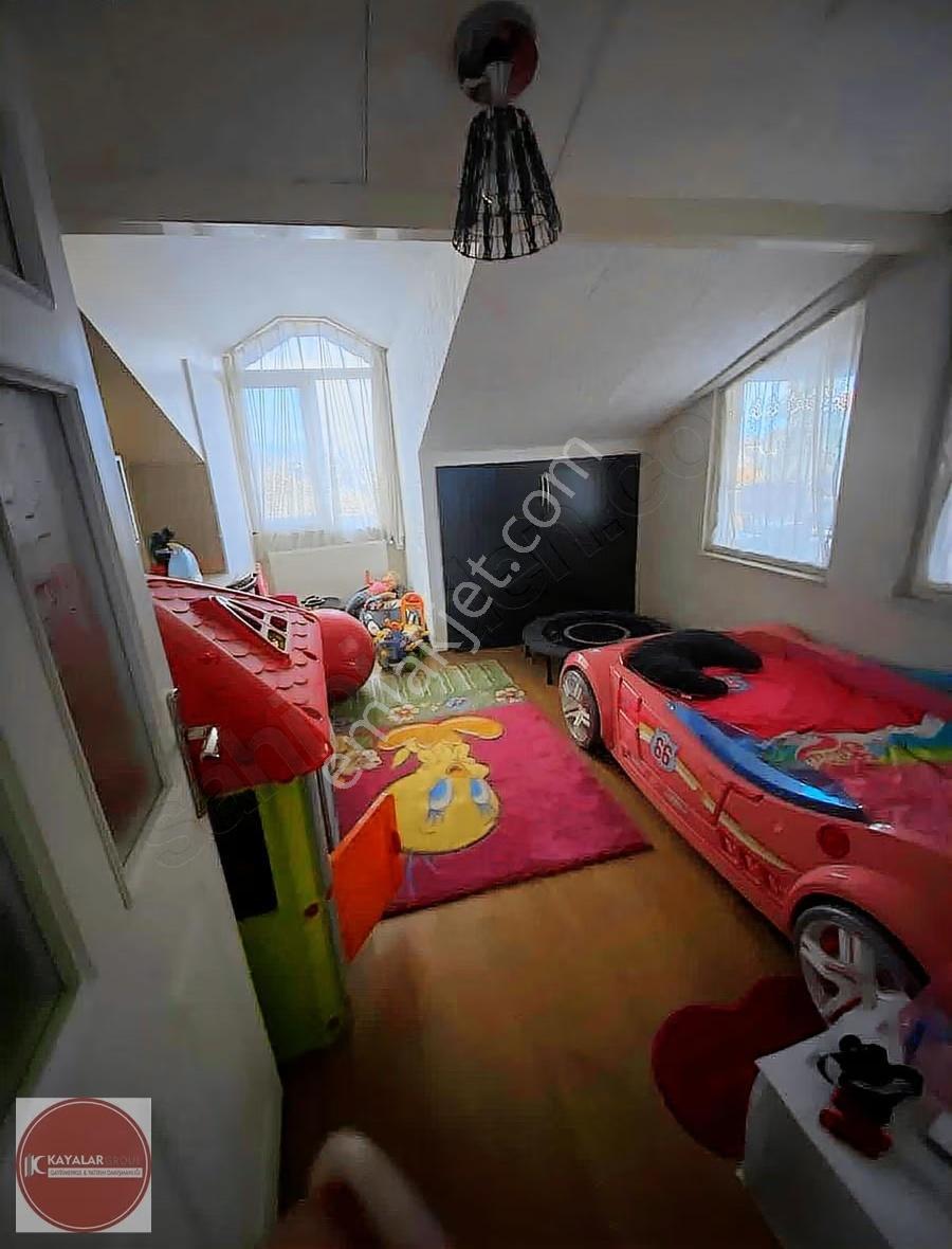 Burdur Şehir Merkezi'nde 265m² Dubleks, Göl Manzaralı Teraslı - Görsel 4