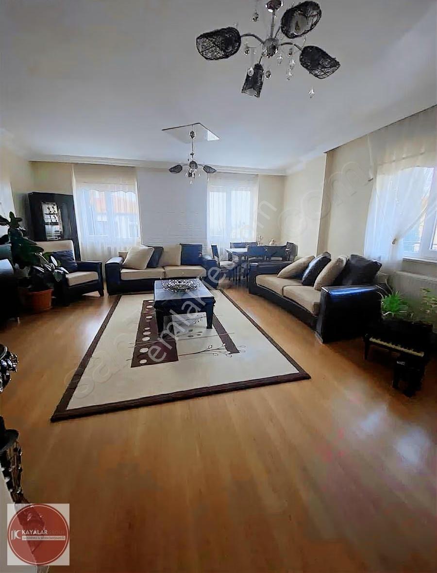 Burdur Şehir Merkezi'nde 265m² Dubleks, Göl Manzaralı Teraslı - Görsel 14