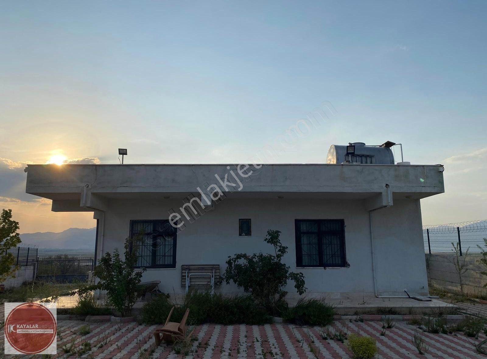 Burdur Akyaka'da Satılık 6600m² Tarla Ve Ruhsatlı Müstakil Ev - Görsel 10