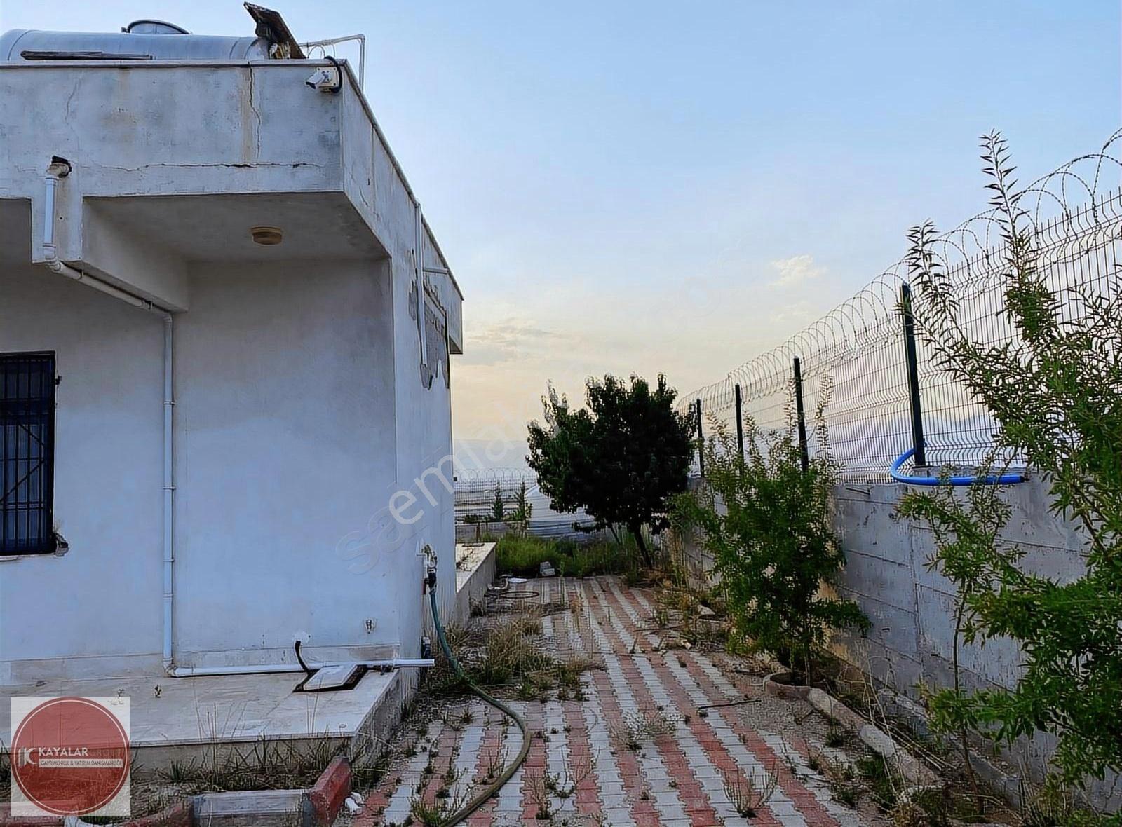 Burdur Akyaka'da Satılık 6600m² Tarla Ve Ruhsatlı Müstakil Ev - Görsel 13