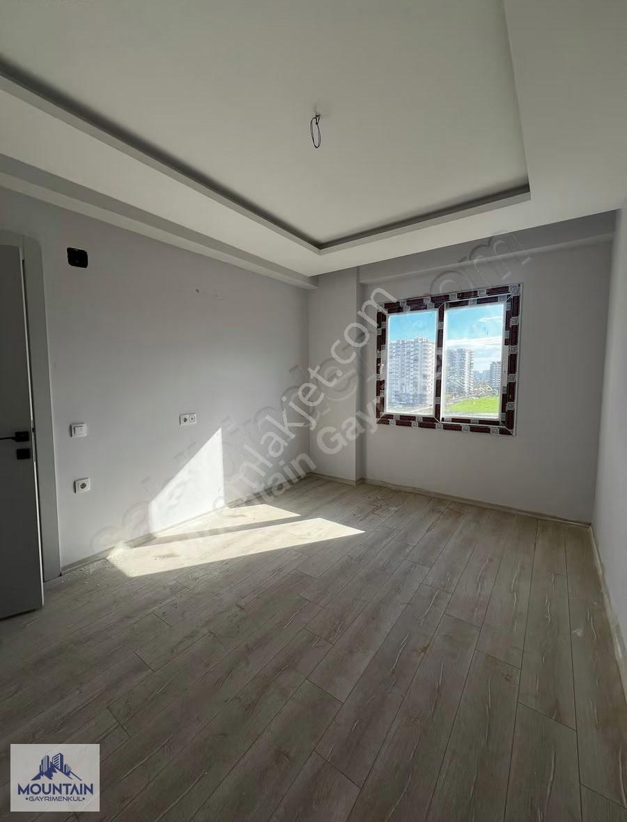 Deniz Manzaralı, Merkezi Konumda Kiralık 2+1 Daire - Görsel 4
