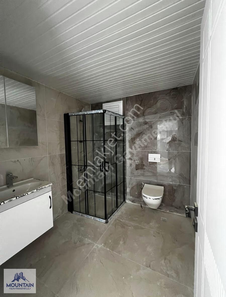 Deniz Manzaralı, Merkezi Konumda Kiralık 2+1 Daire - Görsel 3