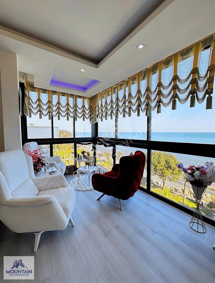 Komple Deniz Manzaralı, Yalı Edasında Satılık 2+1 Lüx Daire - Görsel 14