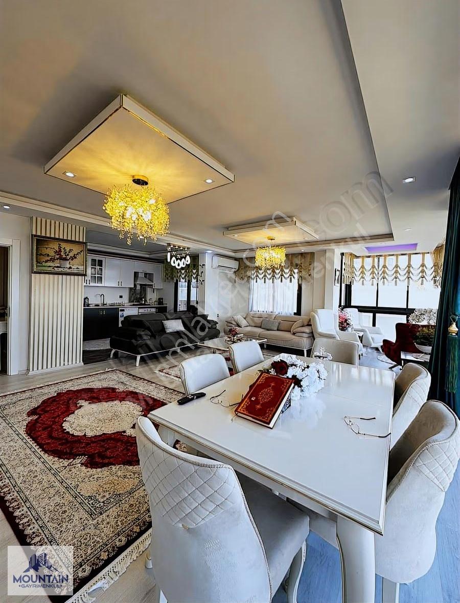 Komple Deniz Manzaralı, Yalı Edasında Satılık 2+1 Lüx Daire - Görsel 21