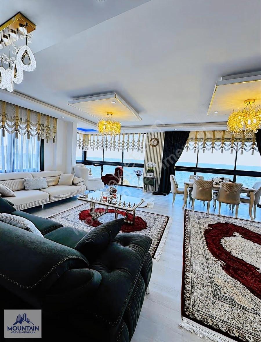 Komple Deniz Manzaralı, Yalı Edasında Satılık 2+1 Lüx Daire - Görsel 24