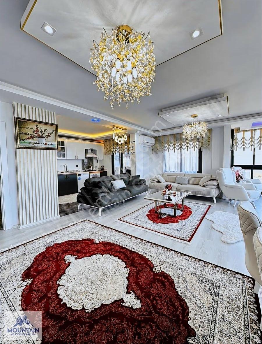 Komple Deniz Manzaralı, Yalı Edasında Satılık 2+1 Lüx Daire - Görsel 8