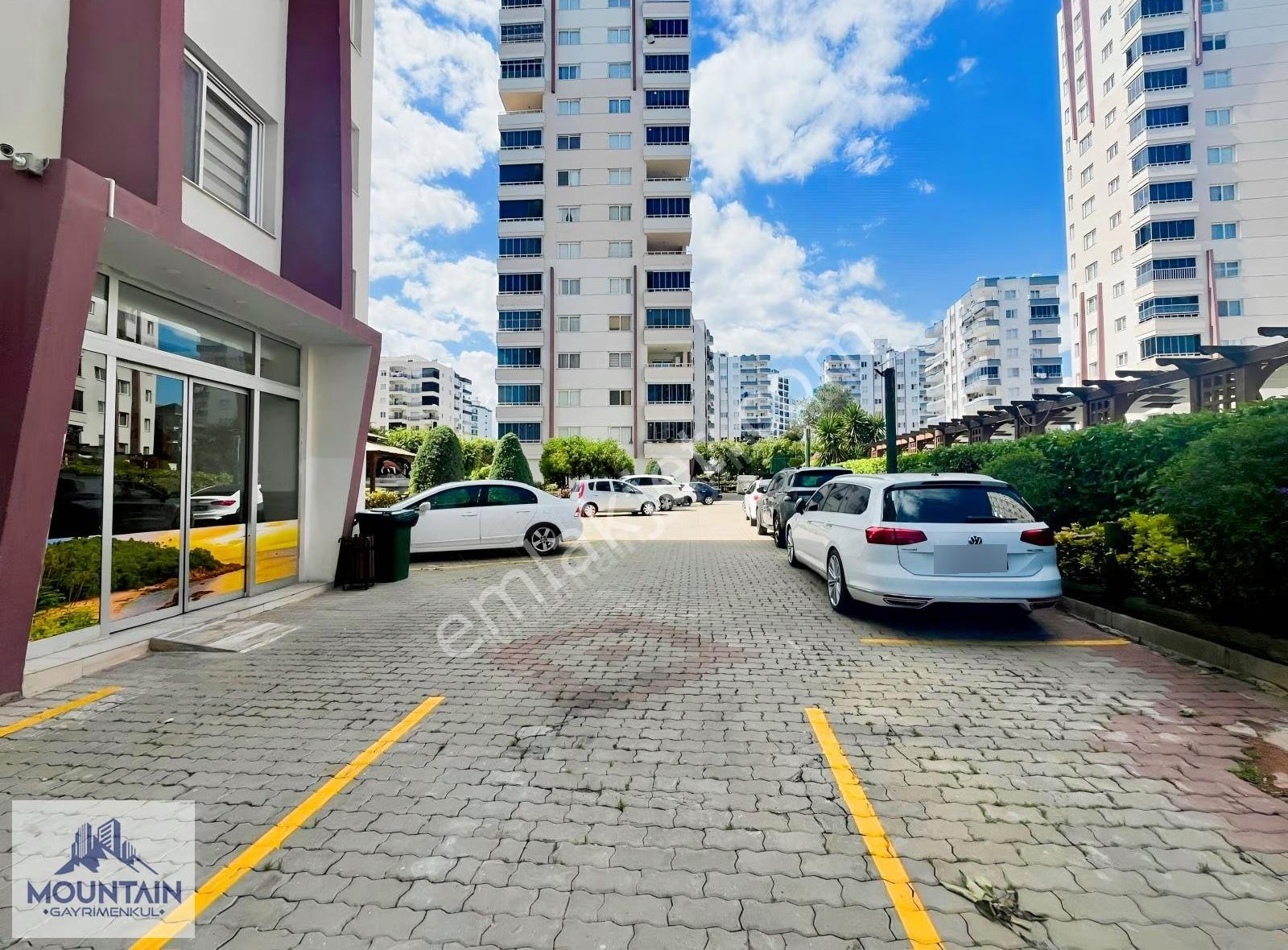 Mountaın'den Eşyalı Geniş Oturumlu Aquapark Deniz Manzaralı 2+1 - Görsel 4