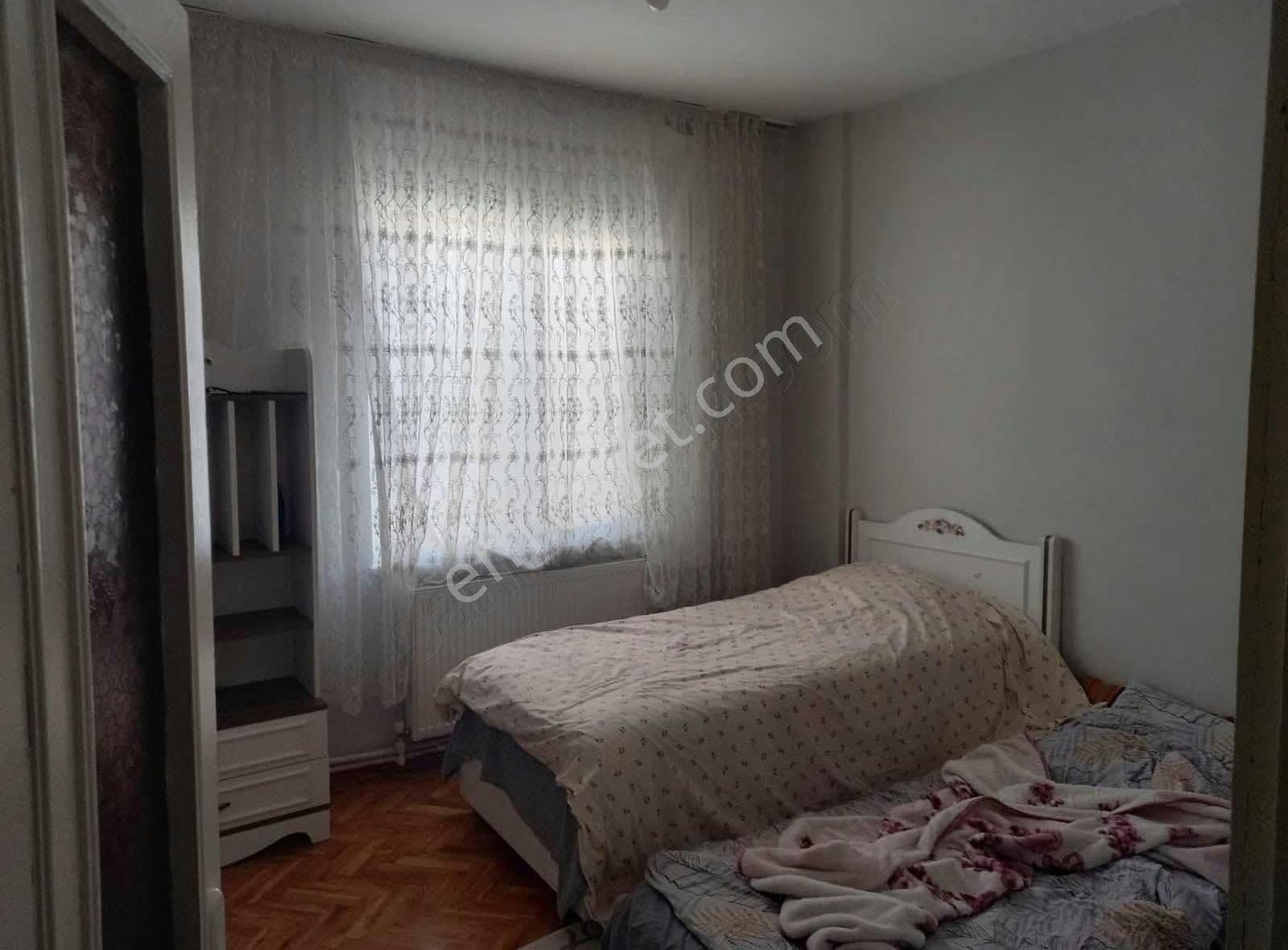 Argıncık Pervane Mah. Bakımlı Kombili Daire - Görsel 16