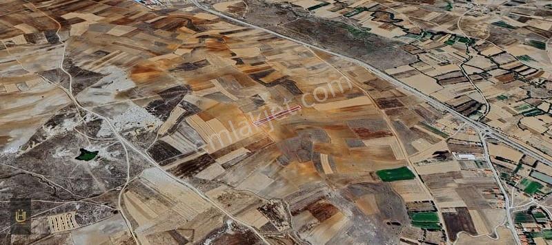 Afyon Üçok Emlatan İhsaniye Yaylabağı Kasabasında 5.742m² Yatırı
