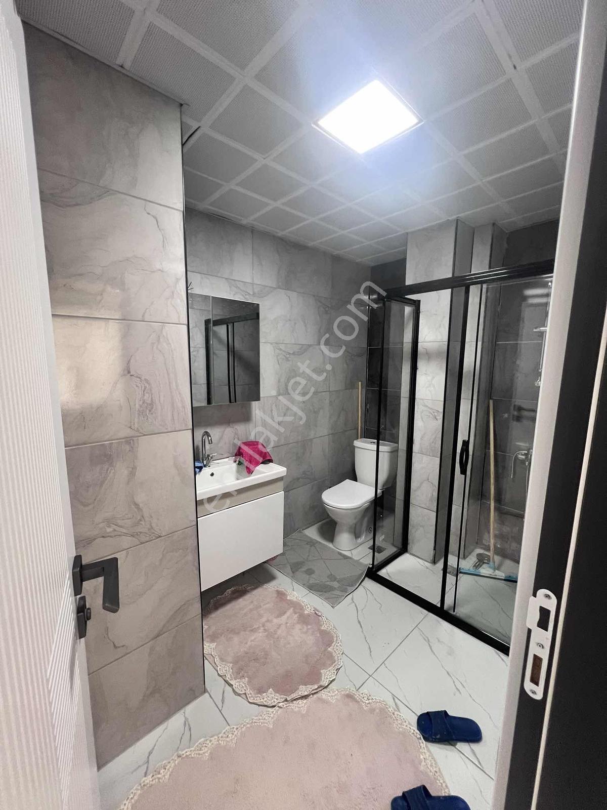 Körük Mahallesinde Kiralık 2+0 Eşyalı Daire - Görsel 2