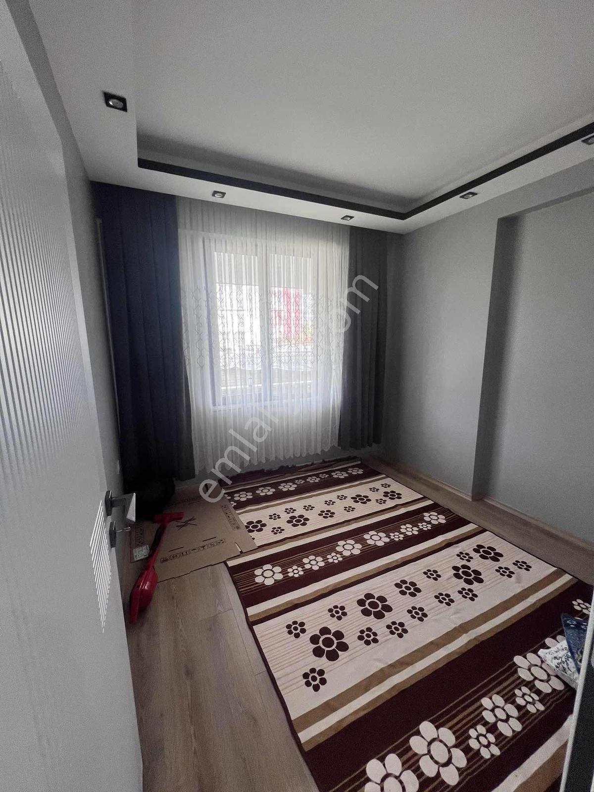 Körük Mahallesinde Kiralık 2+0 Eşyalı Daire - Görsel 4