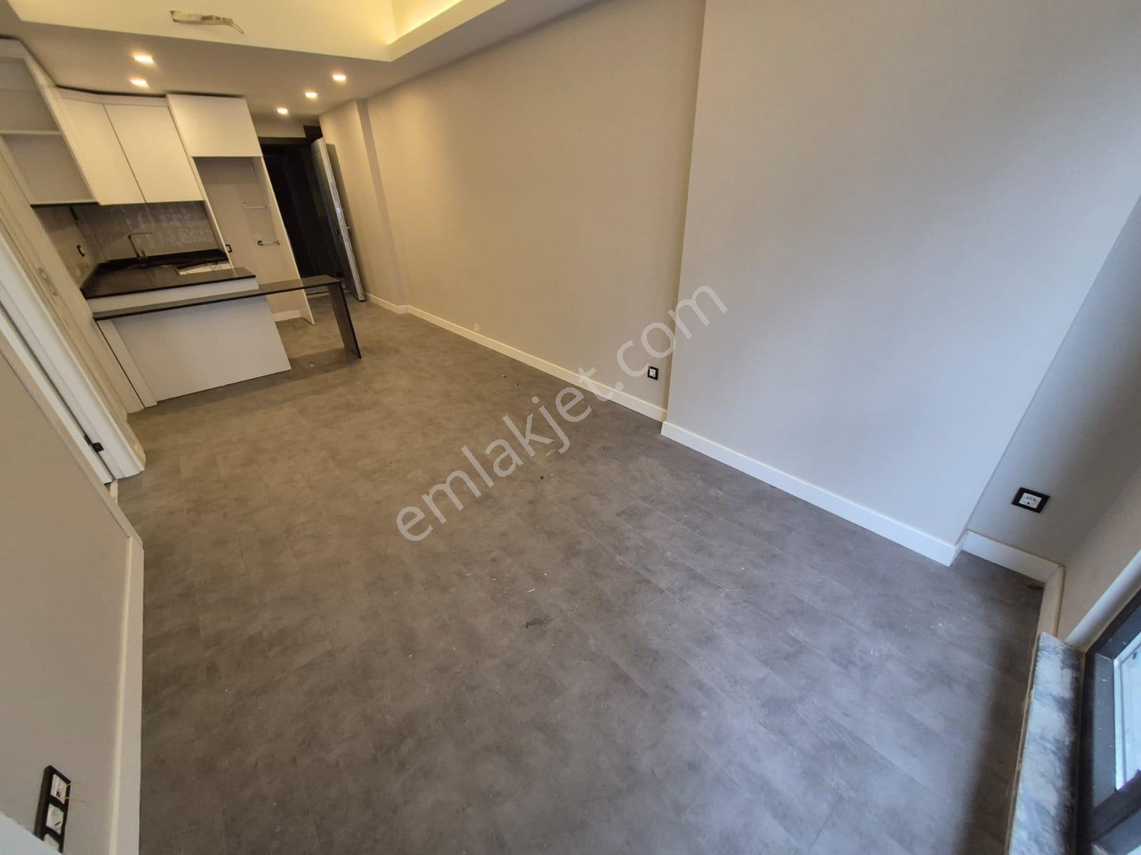 Delux'den Merkezi Lokasyonda Ultralux Satılık 2+1 Ofis - Görsel 8